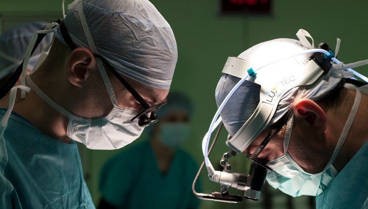 Томские врачи удалили опухоль размером с яйцо из сердца младенца